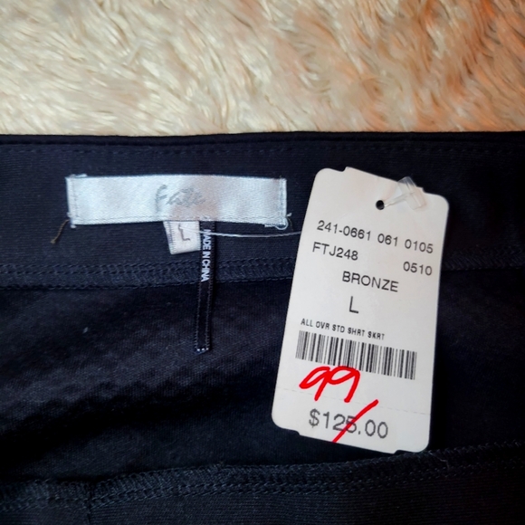 Mendocino (Fate) - Beaded Mini Skirt, Size L - Picture 3 of 3